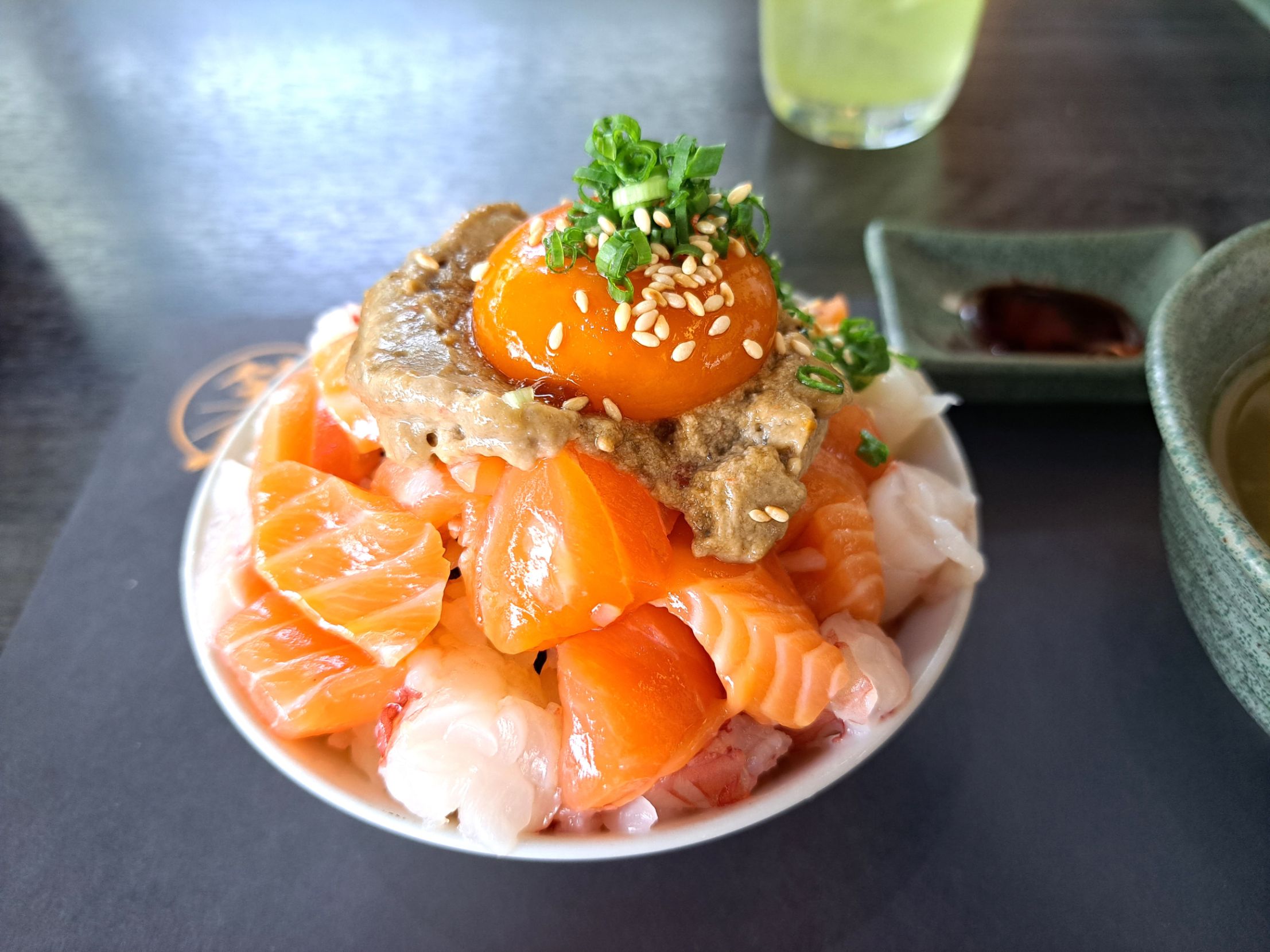 Hashi restaurantで贅沢な海鮮丼【タイ・ハジャイ】
